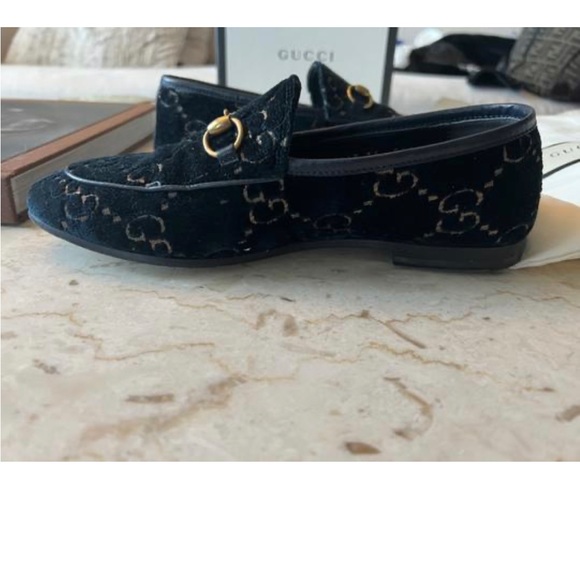 Gucci like new - Picture 5 of 8